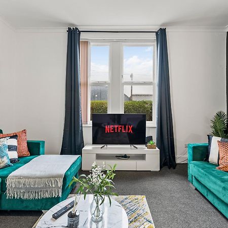 20 Percent Off! Stylish Sheffield Abode Sleeps 12 Apartamento Exterior foto