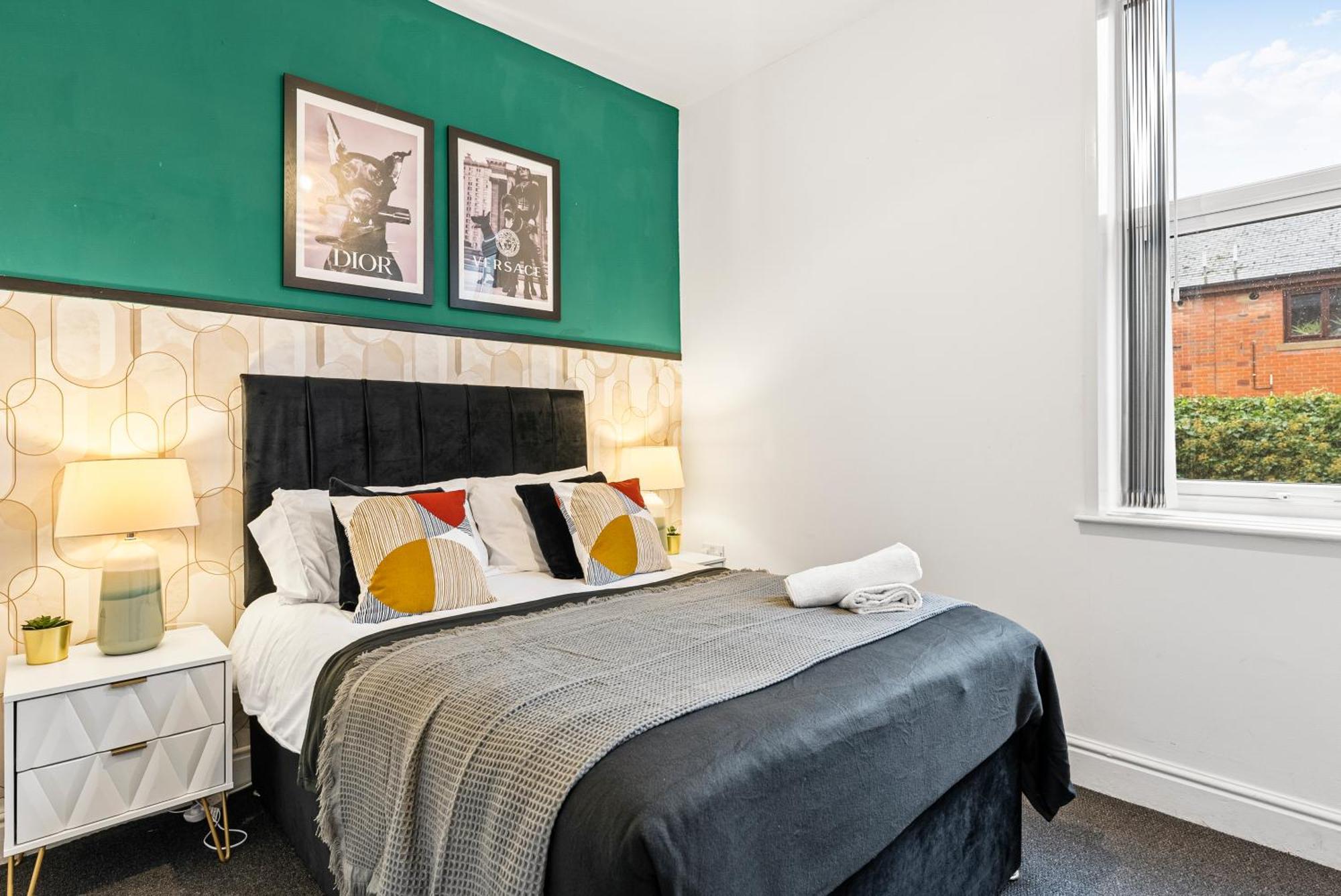 20 Percent Off! Stylish Sheffield Abode Sleeps 12 Apartamento Exterior foto