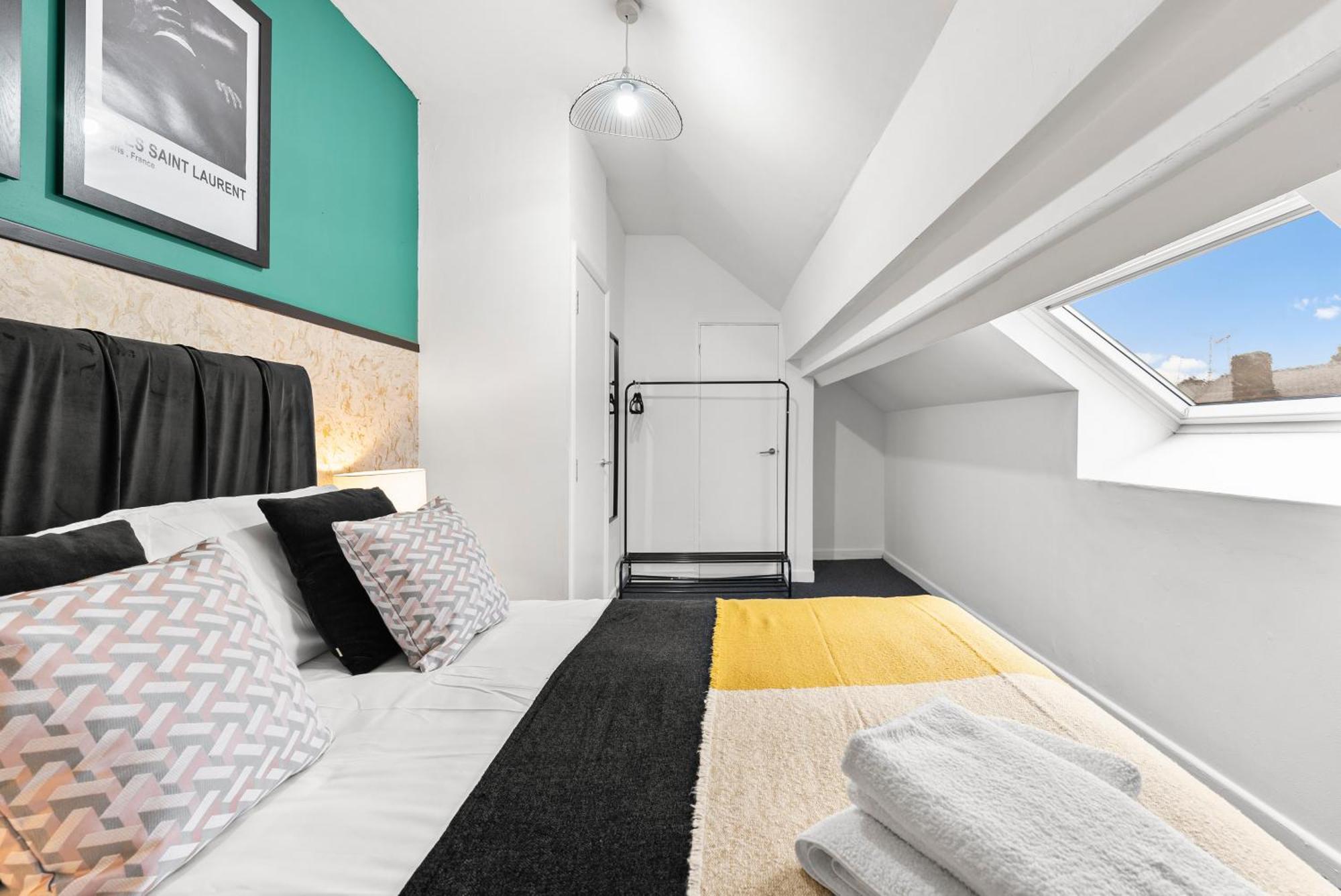 20 Percent Off! Stylish Sheffield Abode Sleeps 12 Apartamento Exterior foto