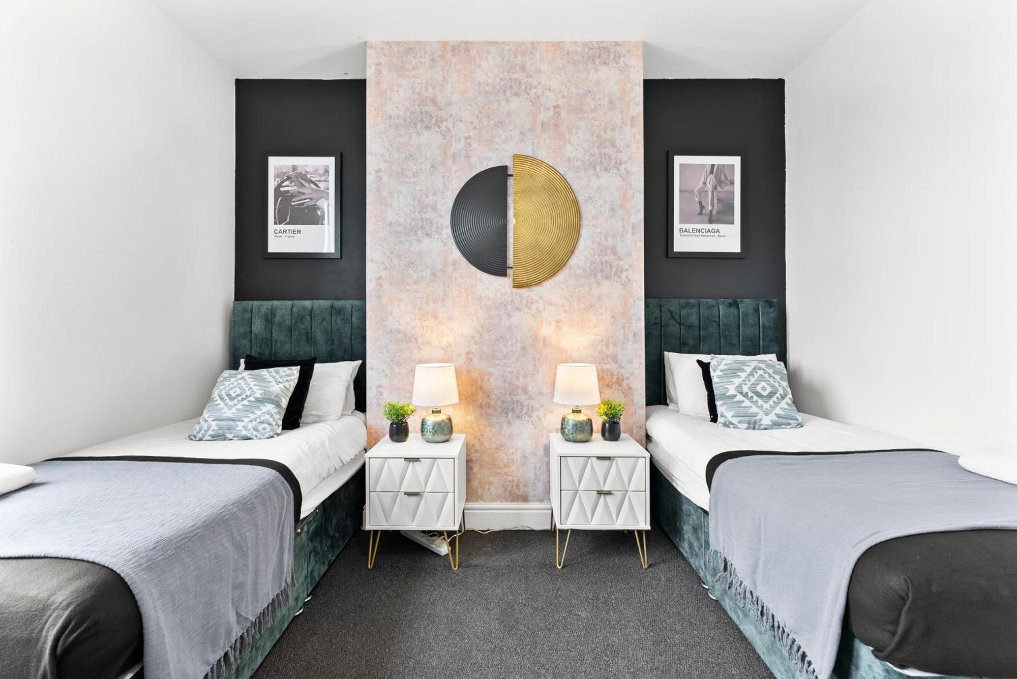 20 Percent Off! Stylish Sheffield Abode Sleeps 12 Apartamento Exterior foto