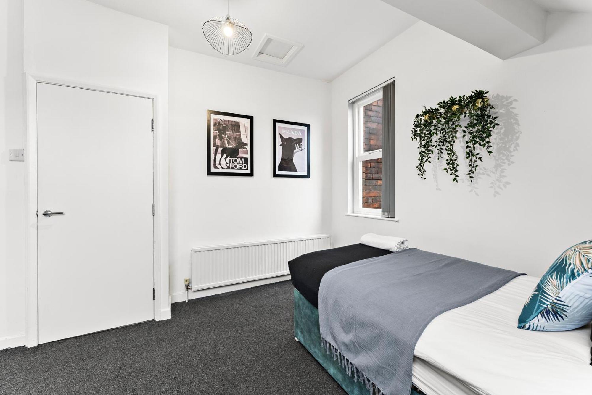 20 Percent Off! Stylish Sheffield Abode Sleeps 12 Apartamento Exterior foto