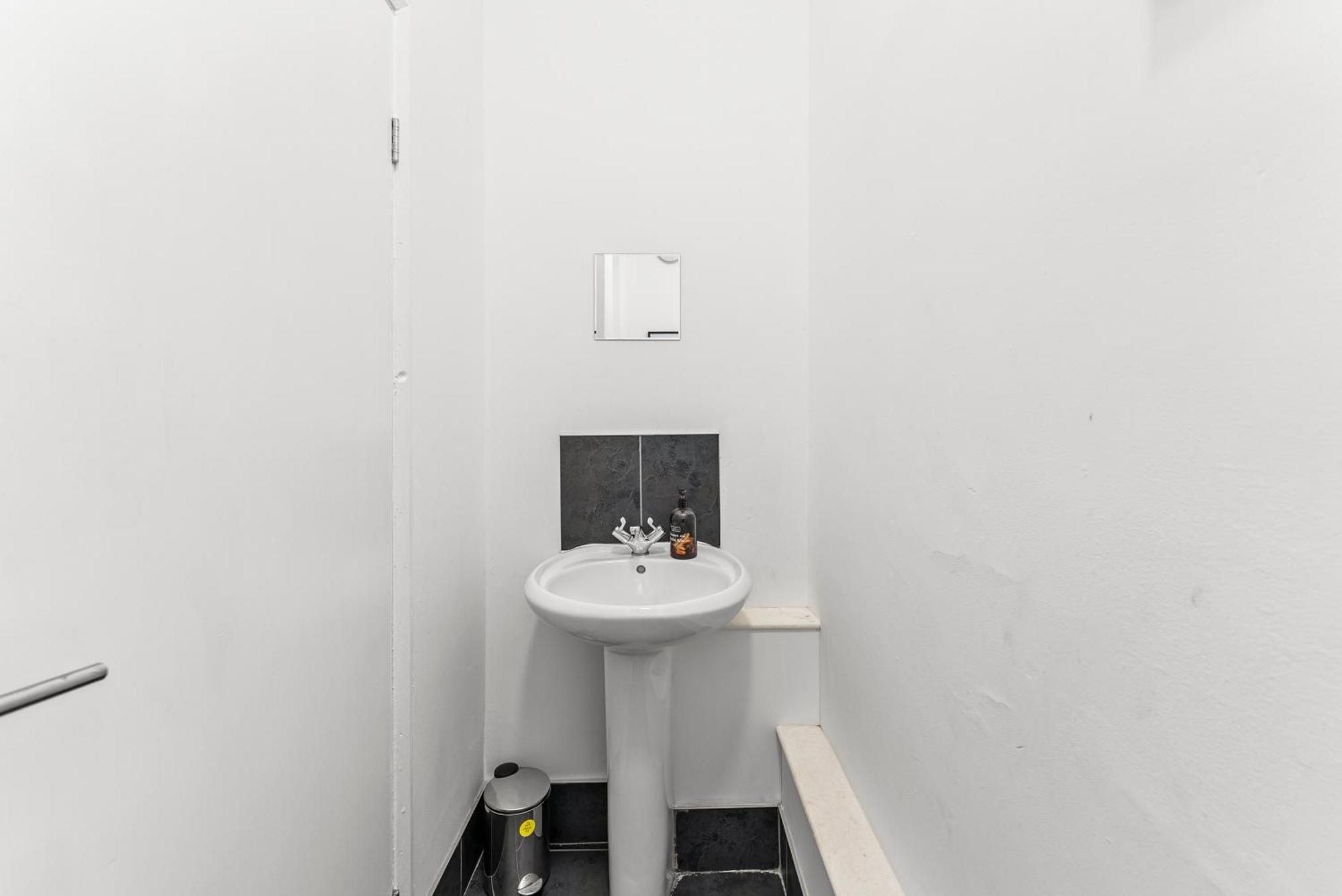 20 Percent Off! Stylish Sheffield Abode Sleeps 12 Apartamento Exterior foto