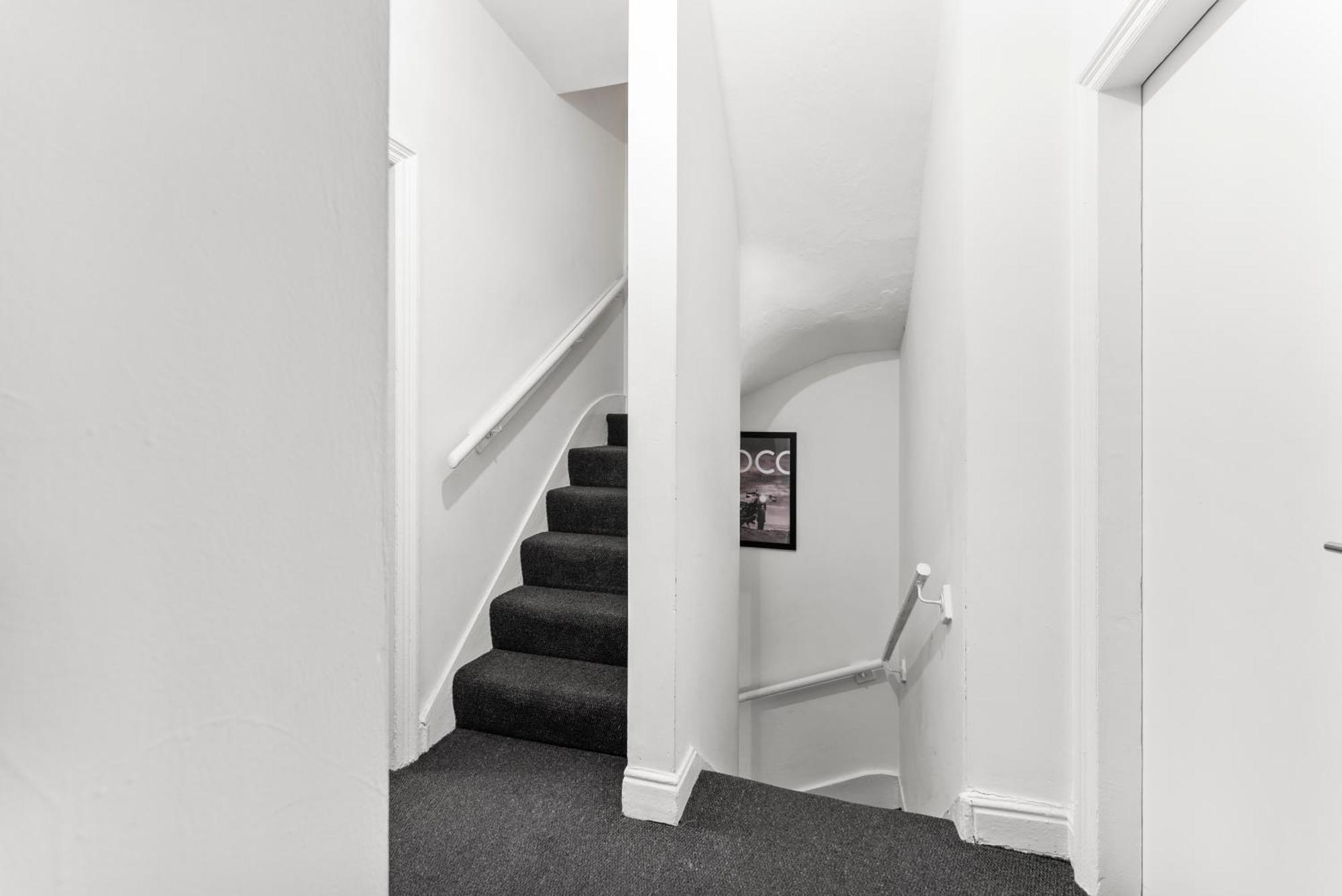 20 Percent Off! Stylish Sheffield Abode Sleeps 12 Apartamento Exterior foto