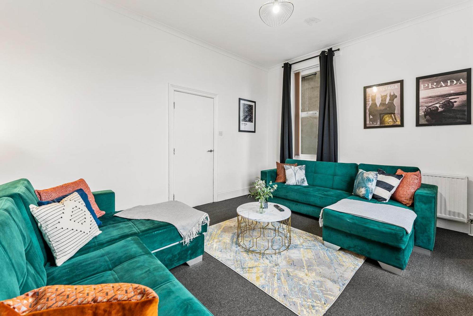 20 Percent Off! Stylish Sheffield Abode Sleeps 12 Apartamento Exterior foto
