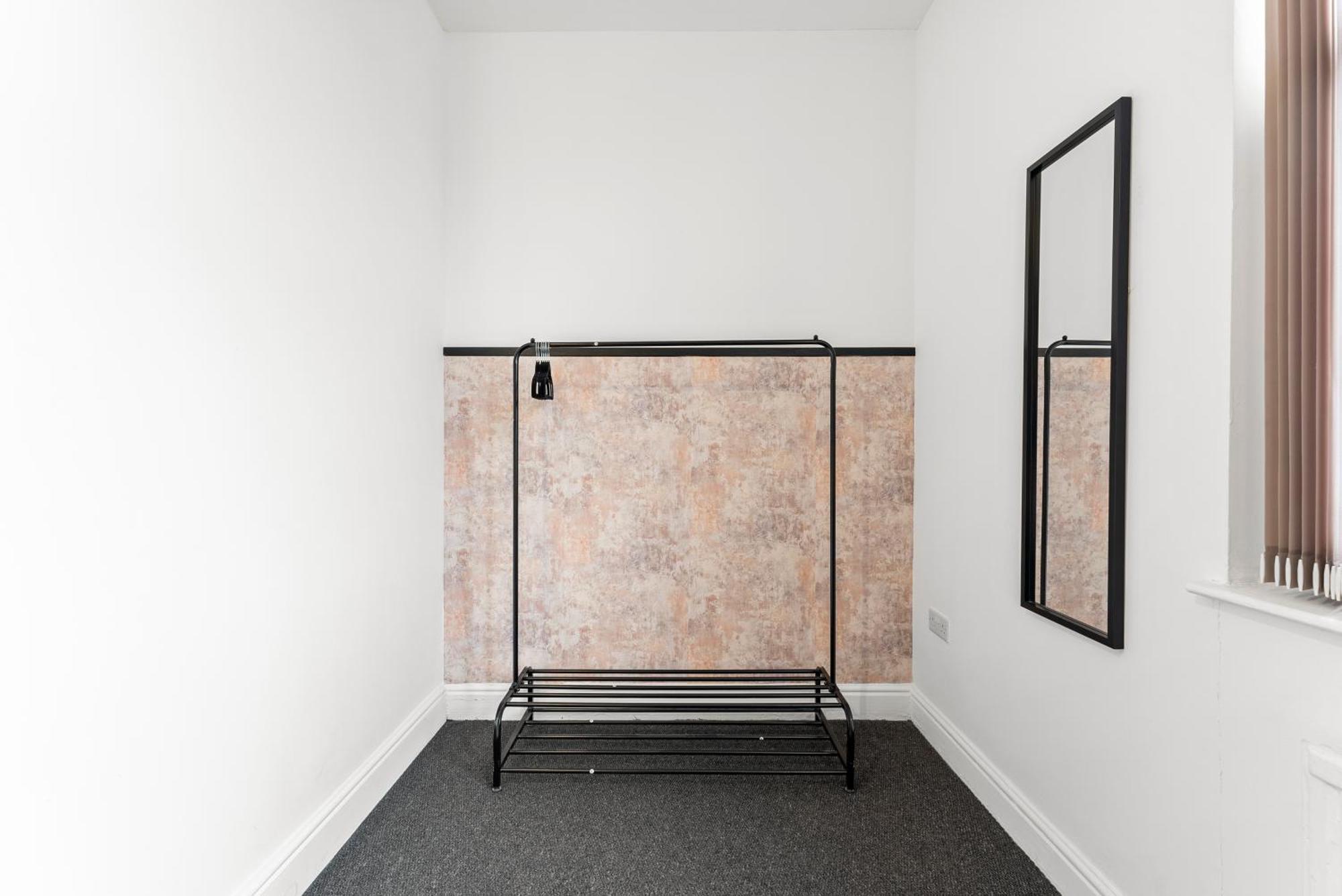 20 Percent Off! Stylish Sheffield Abode Sleeps 12 Apartamento Exterior foto